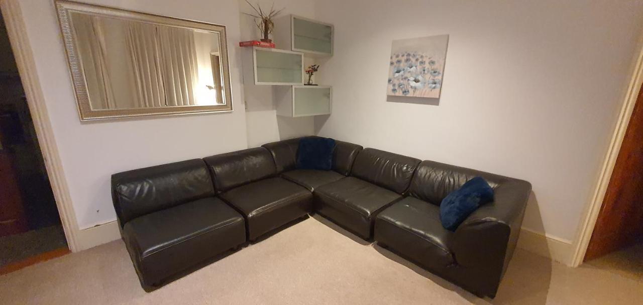 Walk To London Bridge En Suite Apartment With Kitchen Exterior foto